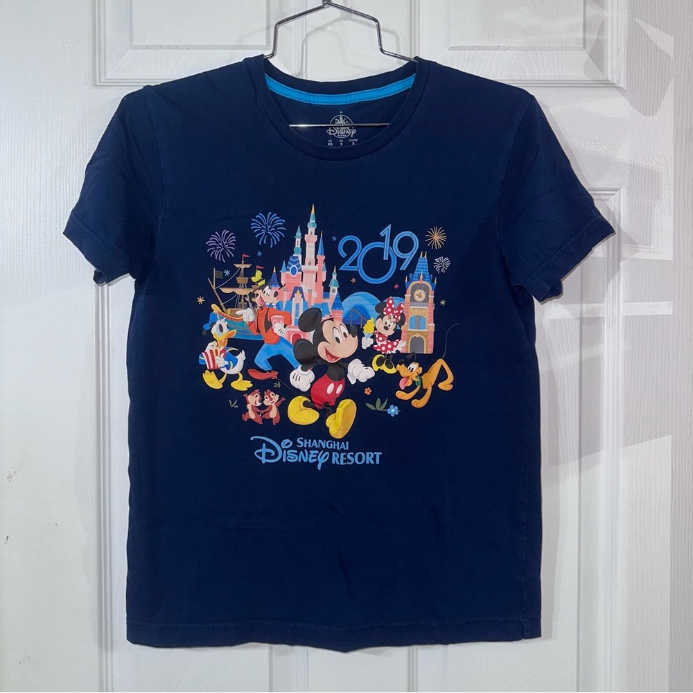 NAVY BLUE SHANGHAI DISNEY RESORT T-SHIRT